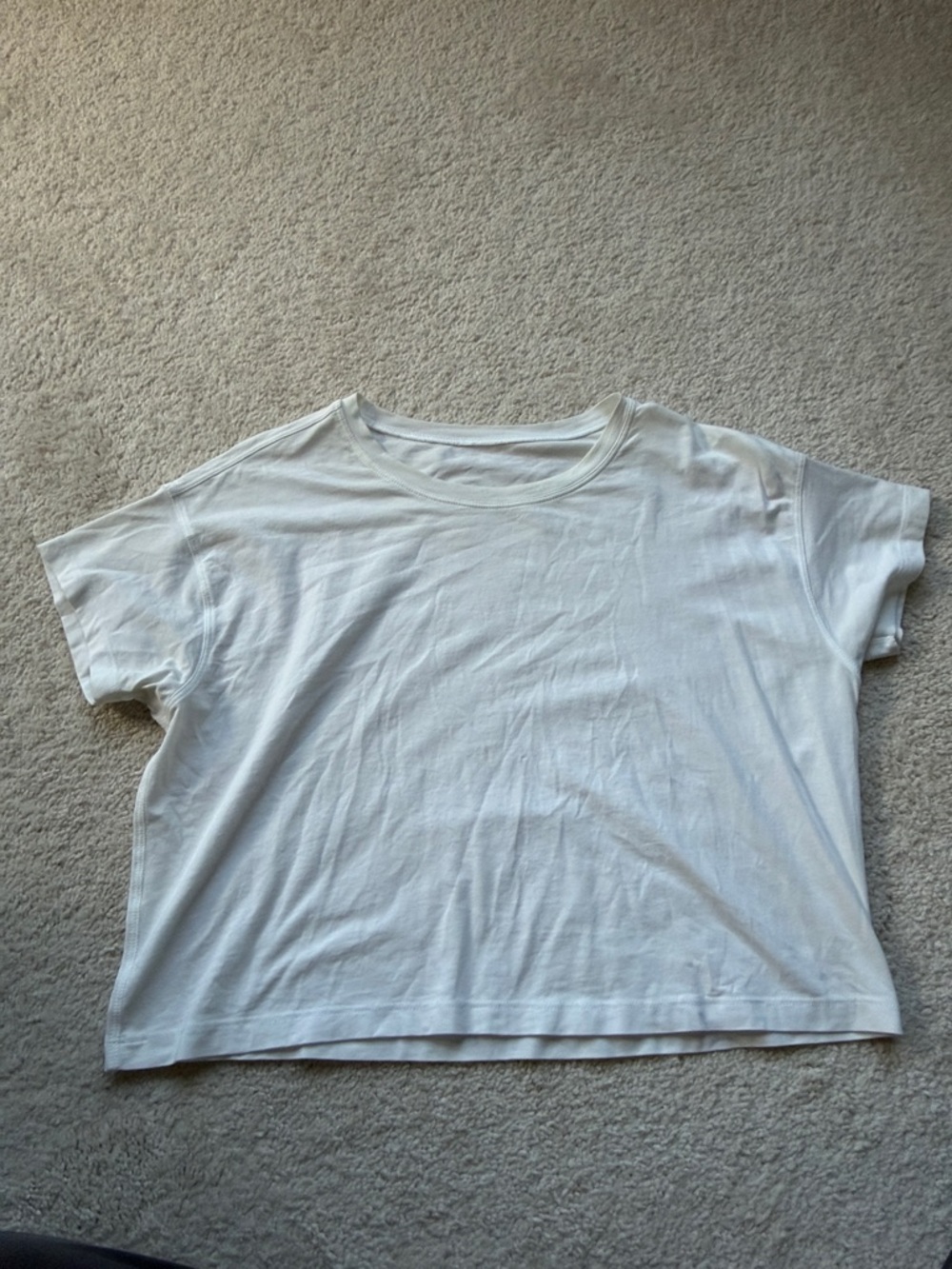 Lululemon Cates Tee in white Size 4